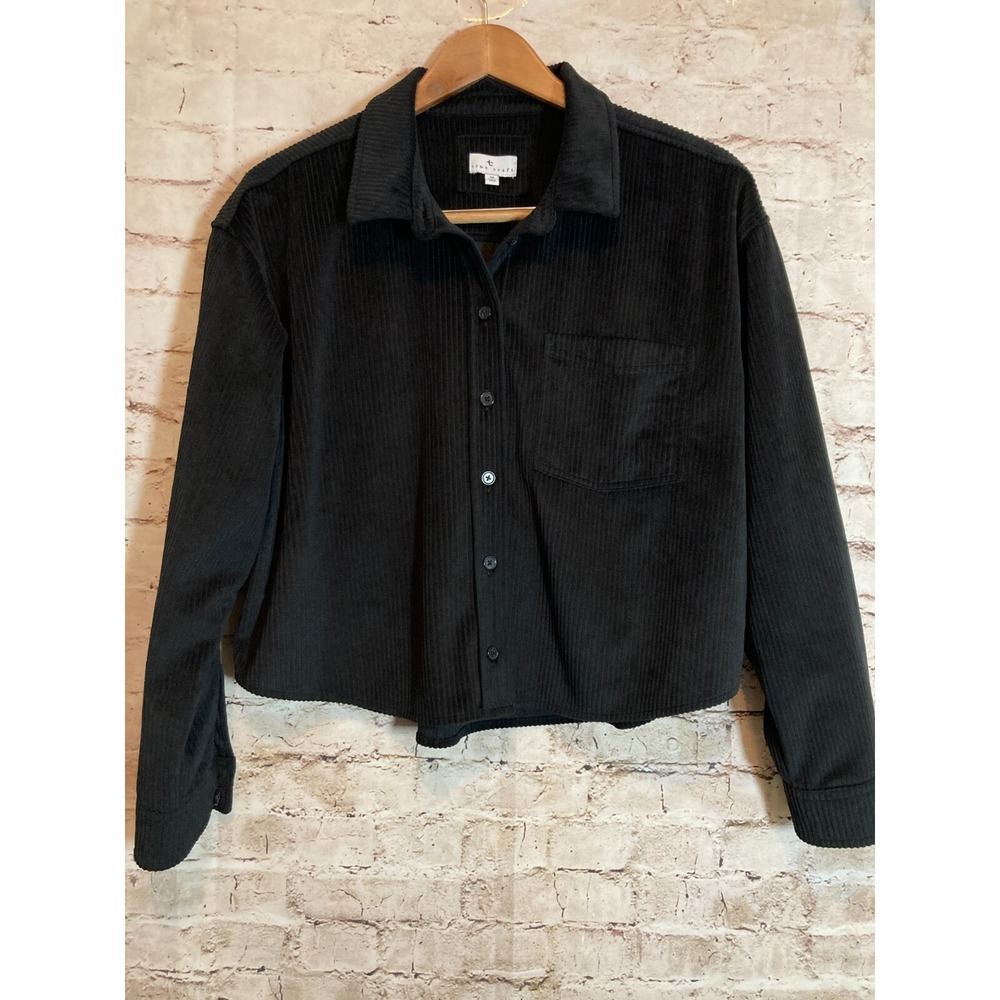 True Craft Crop Top Womens‎ Medium Black Velour Ribbed Button Up Cropped Boho